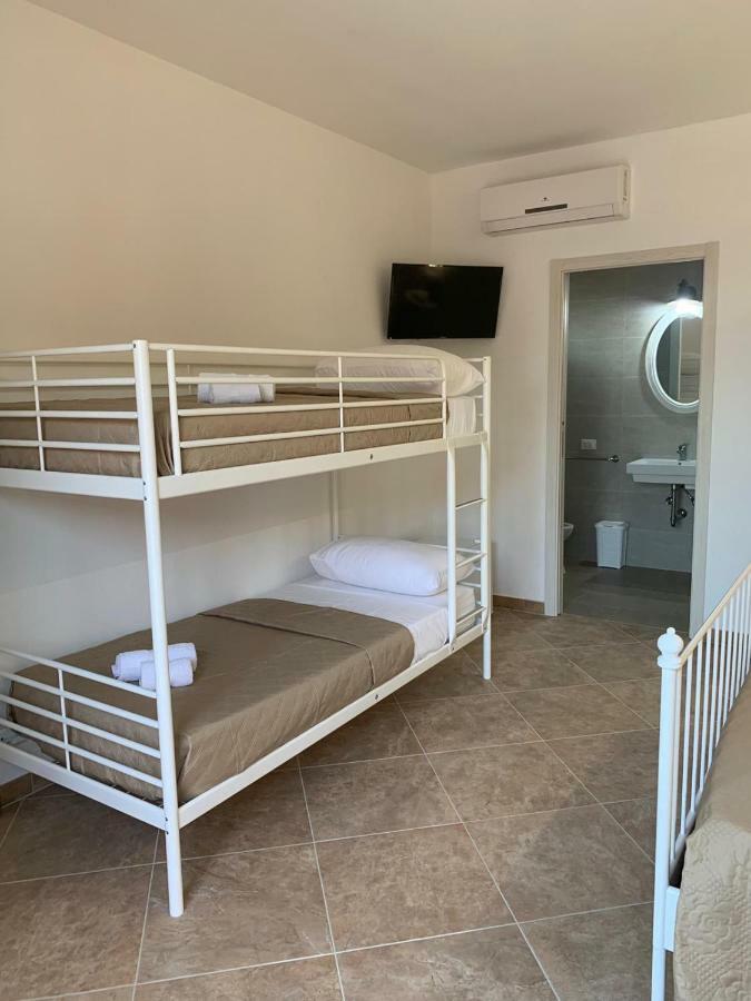 Le Tre Colonne Bed and Breakfast Melendugno Eksteriør billede